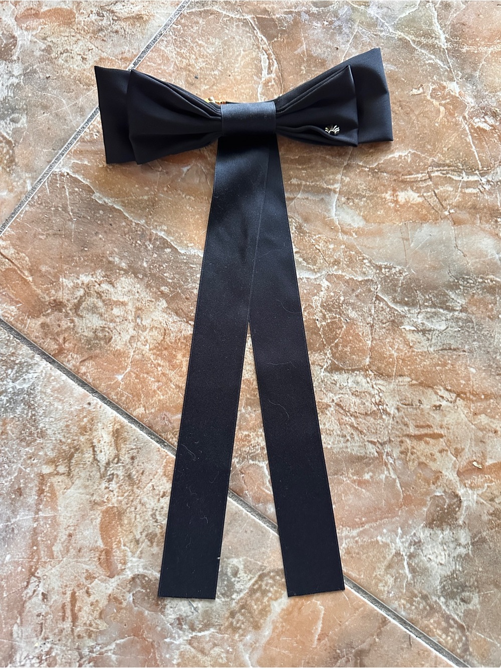 Lele Sadoughi jet Jane bow barrette